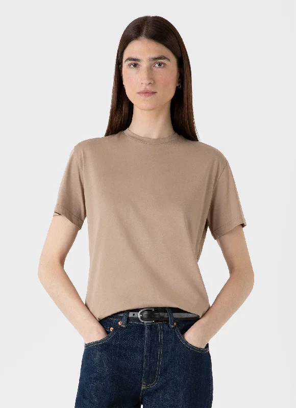 Chic Women's Clothing Women's Boy Fit T-shirt in Sandstone