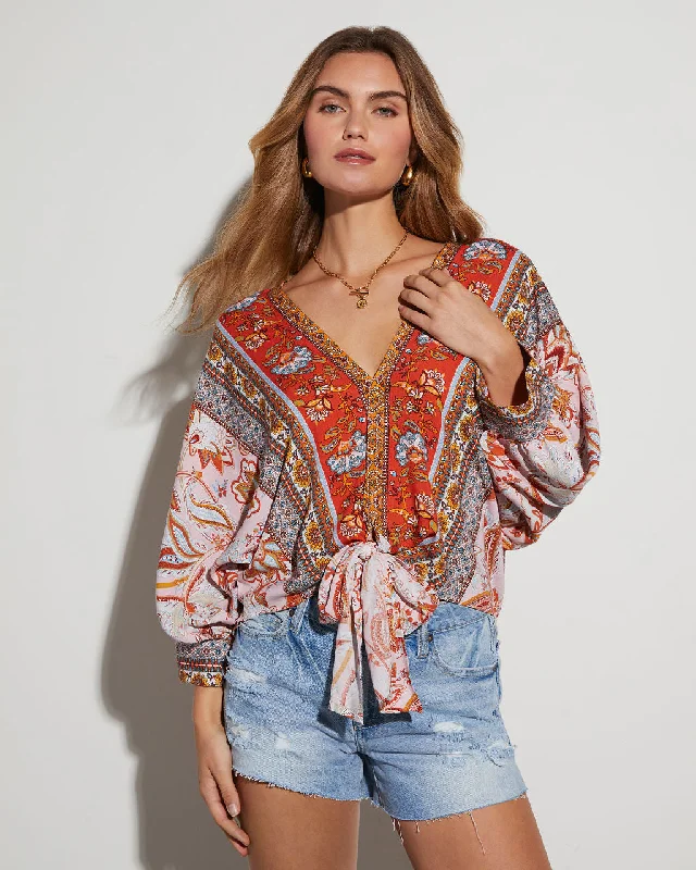 Online Boutiques Makayla Abstract V-Neck Long Sleeve Top