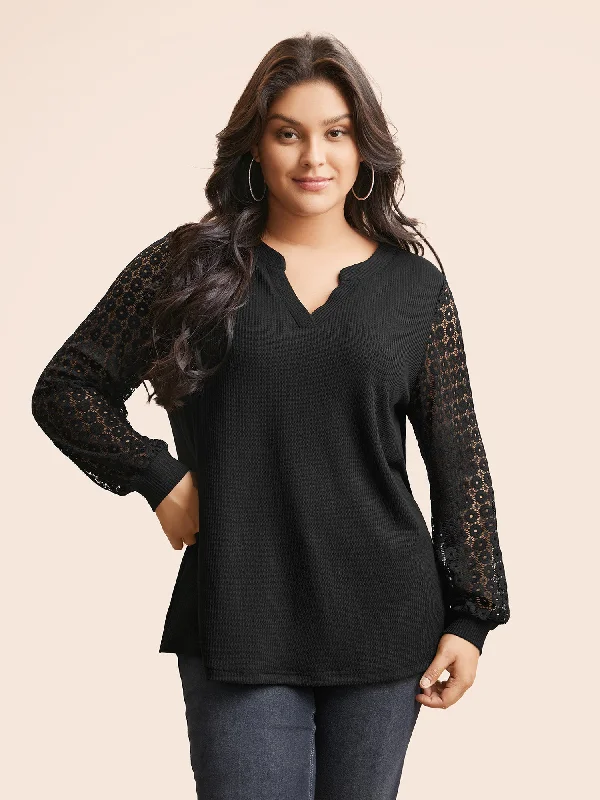 Modern Women's Attire Notched Crochet Lace Mesh T-shirt