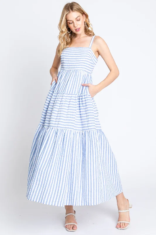 Women's Romantic Outfit Blue Striped Sleeveless Tiered Maxi Dress