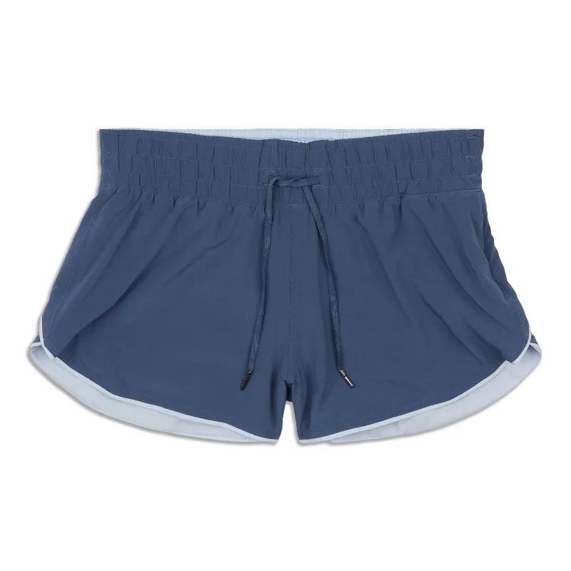 Casual Style for Busy Women Choose A Side Mid Rise Short - Resale