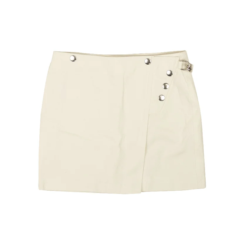 Stylish Women's Outerwear Apparel Cloud White Cotton Snap Flared Mini Skirt