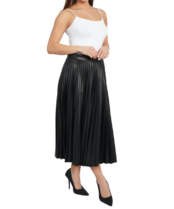 Women's Night-Out Outfit Faux Leather Pleated Midi Skirt In Black