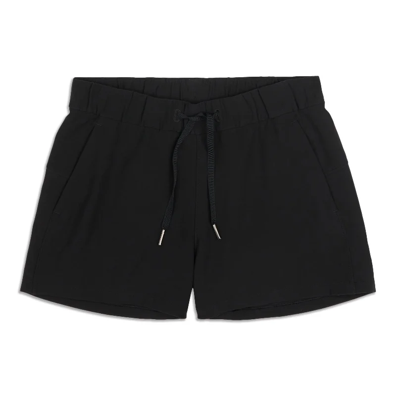 Sophisticated Style On The Fly Mid Rise Short - Resale