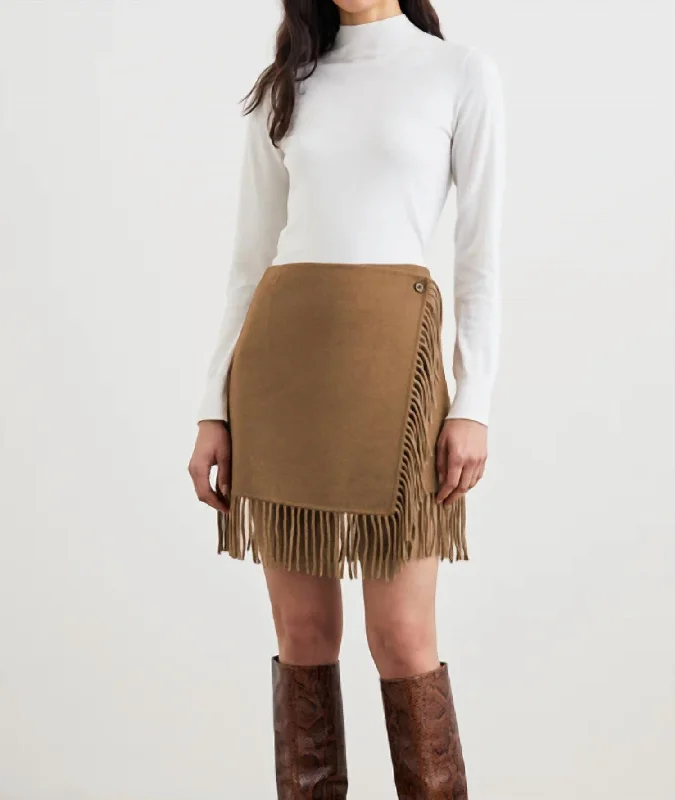 Hot Trends Vista Skirt In Camel