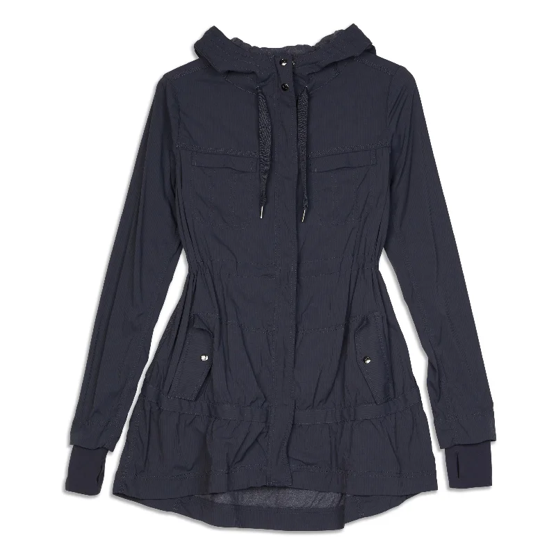 Casual Chic Yogi Anorak Jacket - Resale